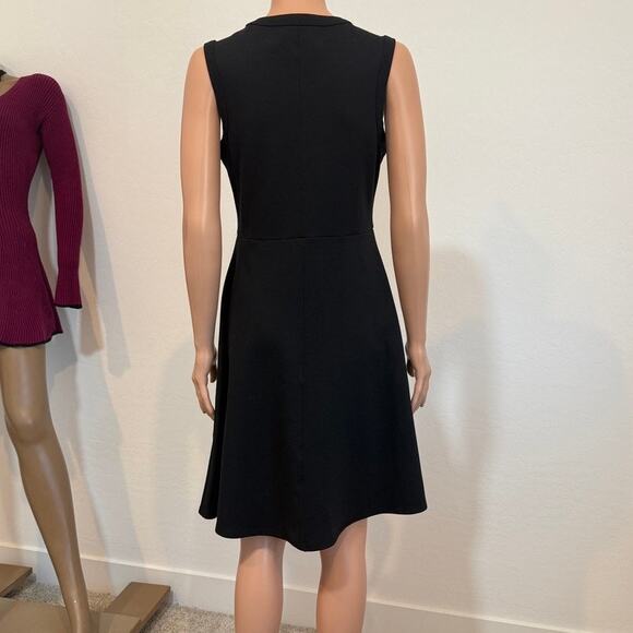 Banana Republic medium Ponte fit and flare dress D1 2622 - Picture 5 of 9